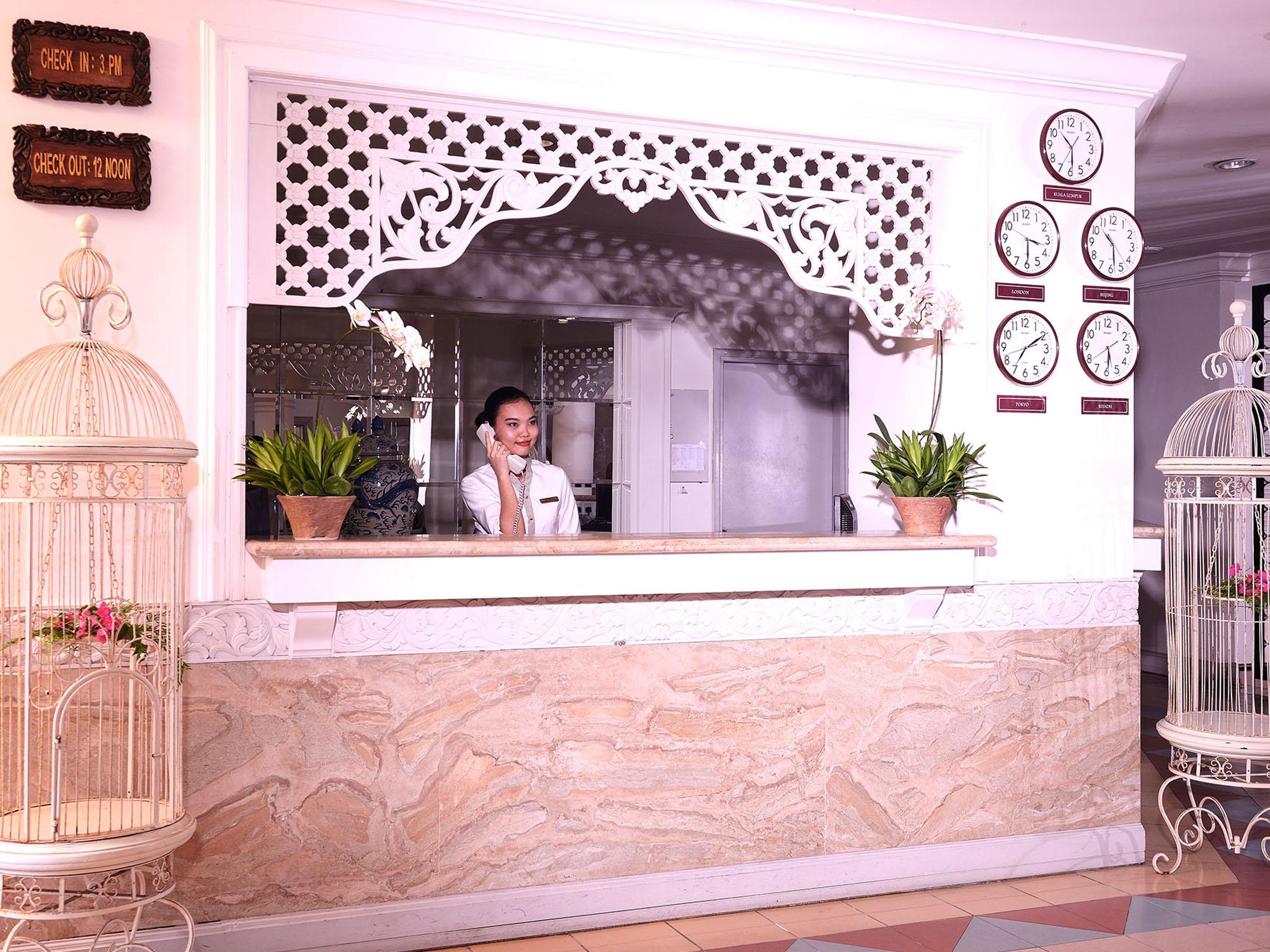 Bella Vista Express Hotel Pantai Cenang  Exterior foto