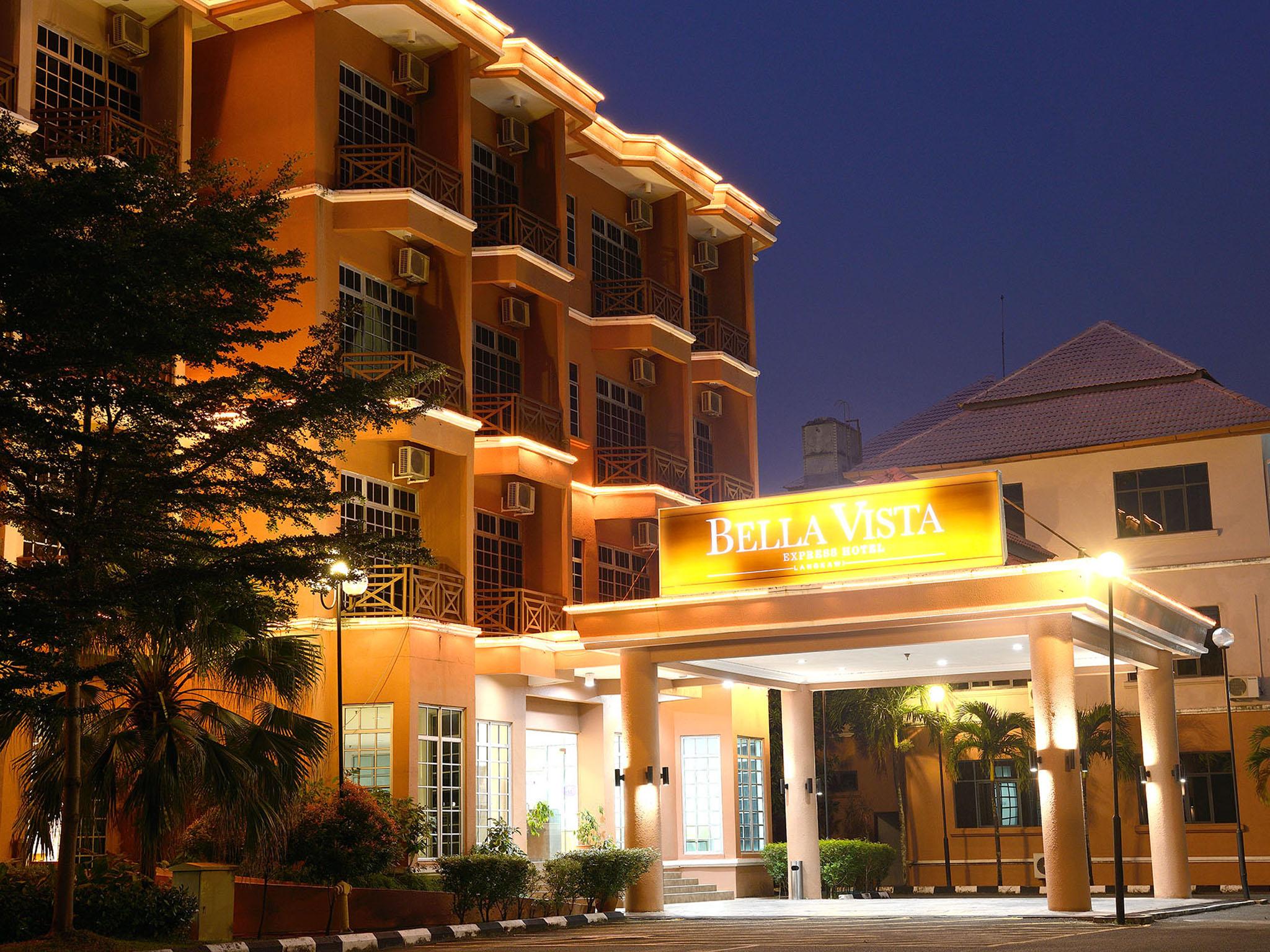 Bella Vista Express Hotel Pantai Cenang  Exterior foto