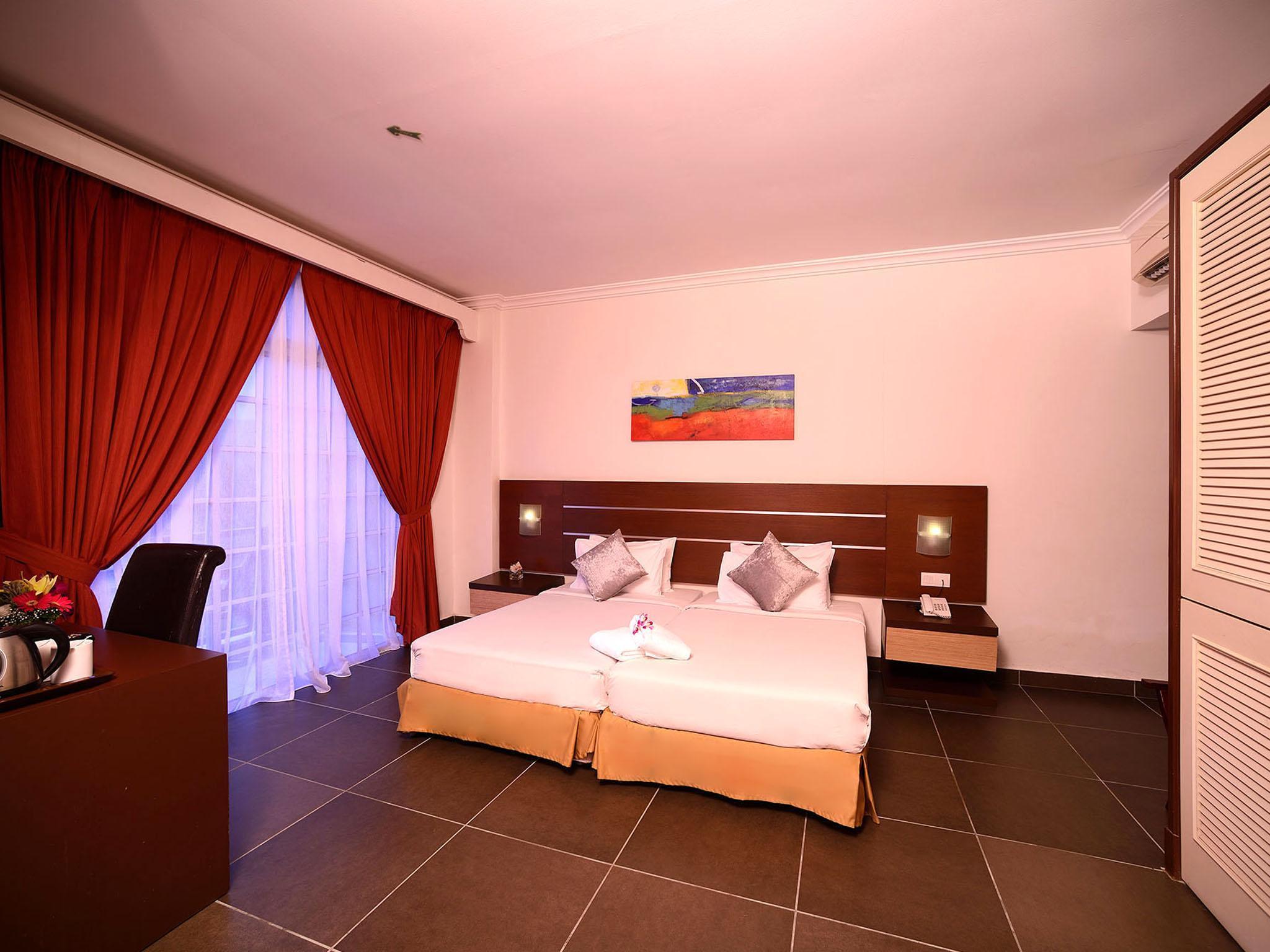 Bella Vista Express Hotel Pantai Cenang  Exterior foto